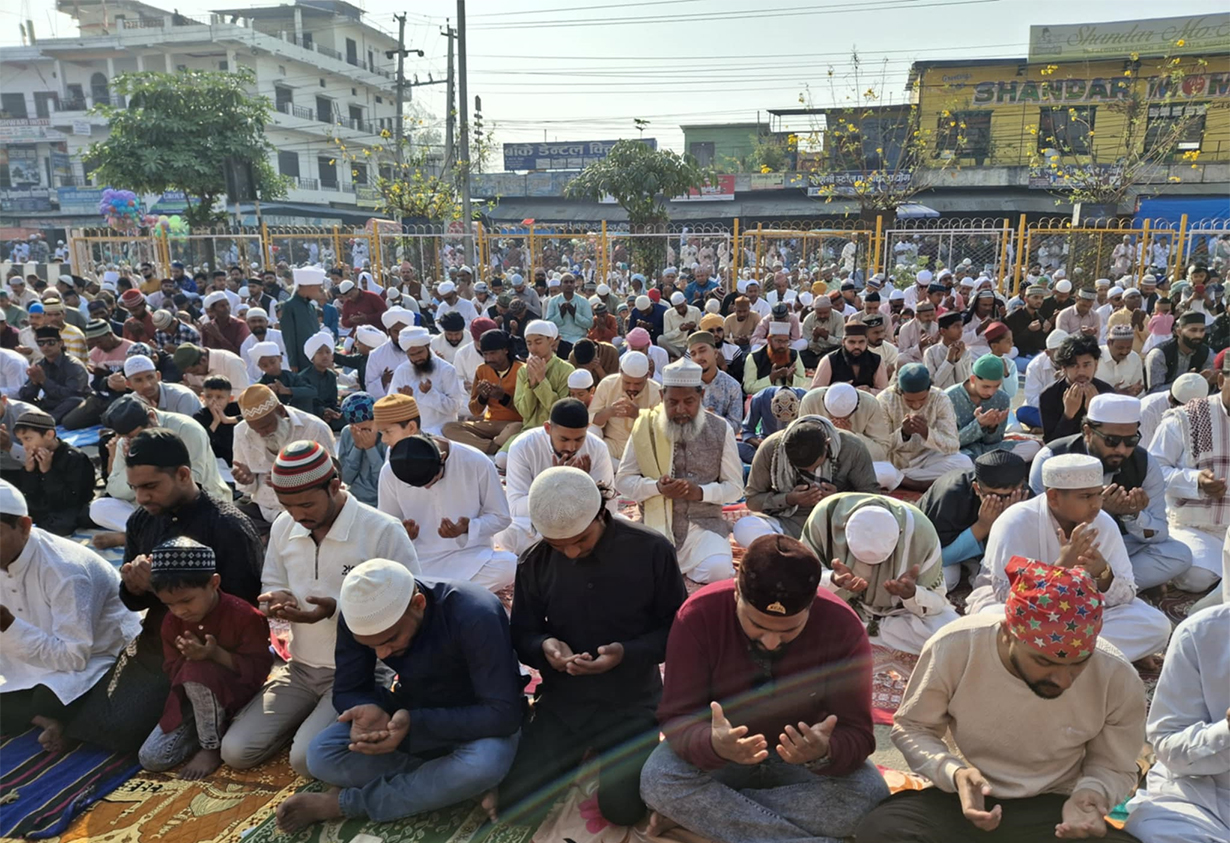 नेपालगञ्जमा ईदको उल्लास, सामूहिक रुपमा नमाज पढियो
